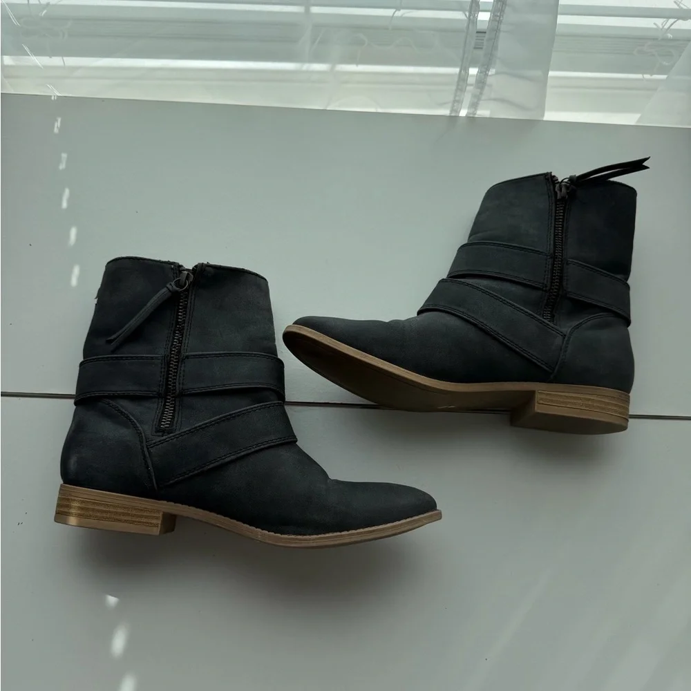 Roxy Charcoal Ankle Boots with Buckle Accents - Picture 3 of 15